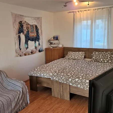Simple 3-room Lejlighed