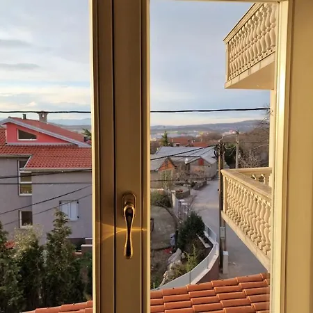 Simple 3-room Lejlighed Kukuljanovo