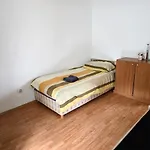 Simple 3-room *
